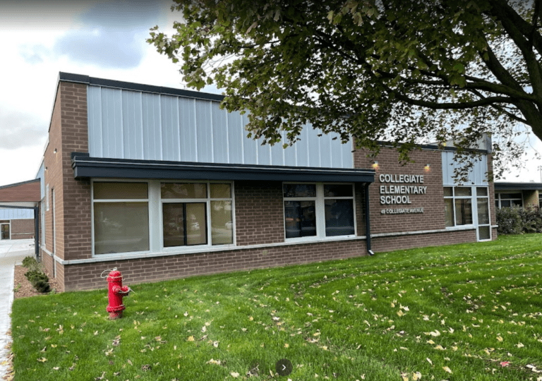 12 Jones Street, Stoney Creek Brandow Group