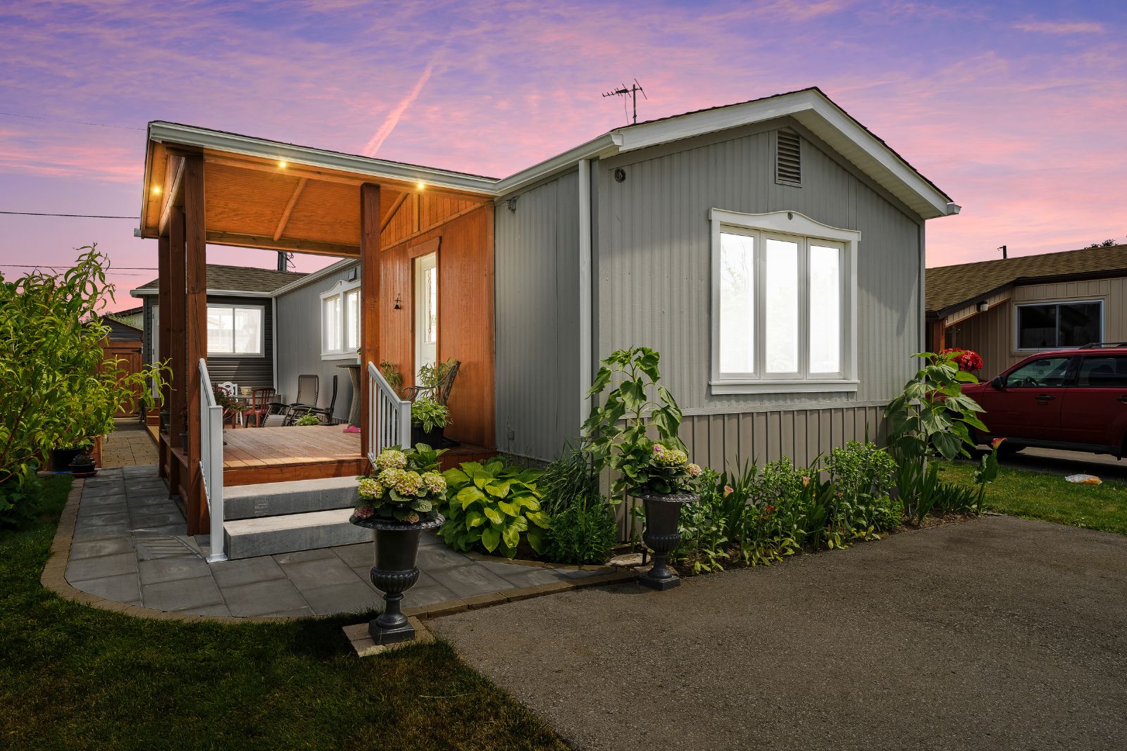 4459 Sann Road, Beamsville Brandow Group